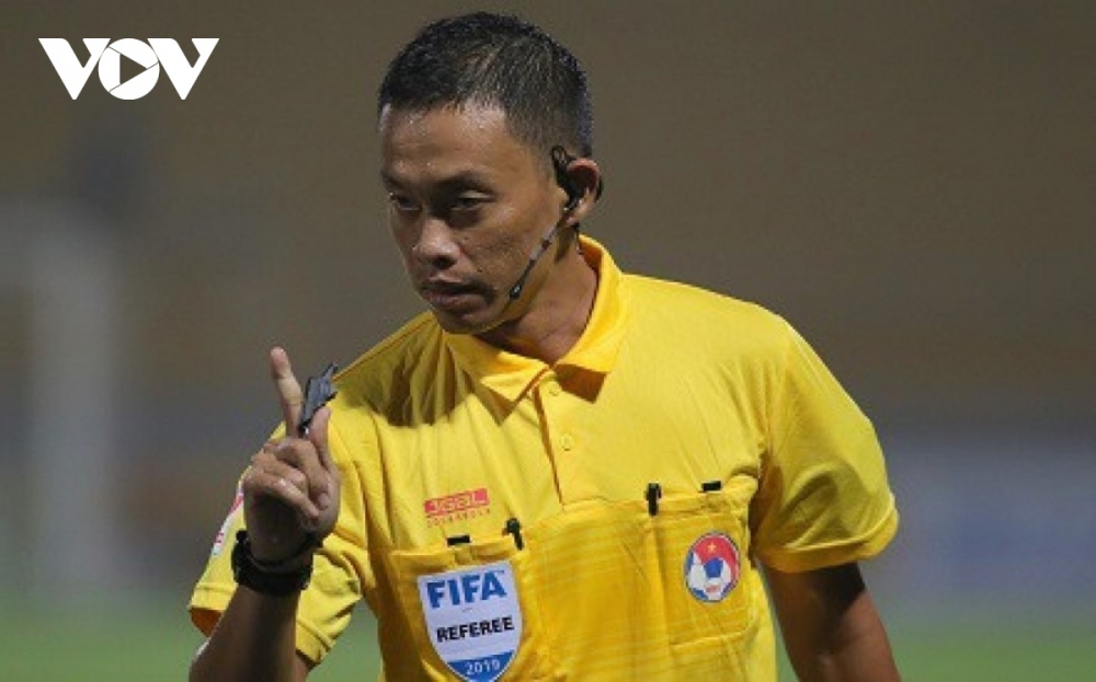 Trọng tài Việt Nam điều hành 13 trận đấu quốc tế chỉ trong 3 tháng - Ảnh 1.