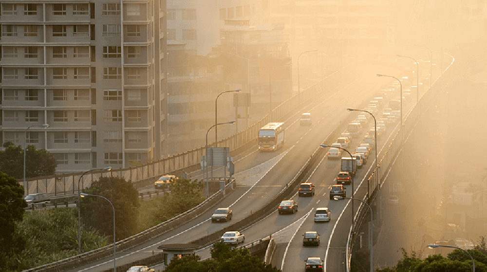 Nơi AQI đang tệ nhất thế giới, hơn Hà Nội 3 bậc: Ô nhiễm triền miên, tuổi thọ dân cư rút ngắn 11,9 năm - Ảnh 4.