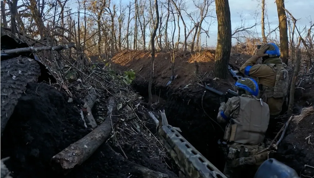 Hàng trăm xe bọc thép ngã gục ở Avdiivka: Lực lượng Nga đổi chiến thuật, Ukraine phải dè chừng - Ảnh 3.