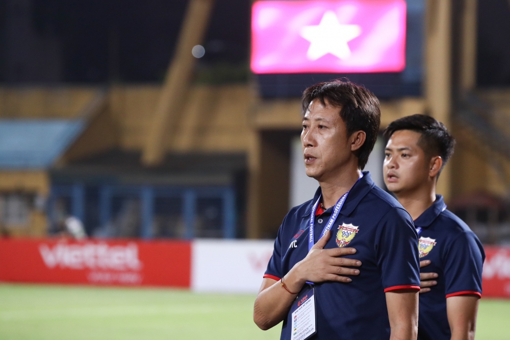 HLV Hồng Lĩnh Hà Tĩnh: Chúng tôi thua Viettel FC vì trọng tài - Ảnh 2.