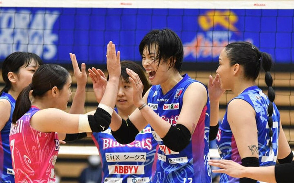 Thanh Thúy lọt Top 5 VĐV hiệu suất tốt nhất giải bóng chuyền Nhật Bản - Ảnh 1.