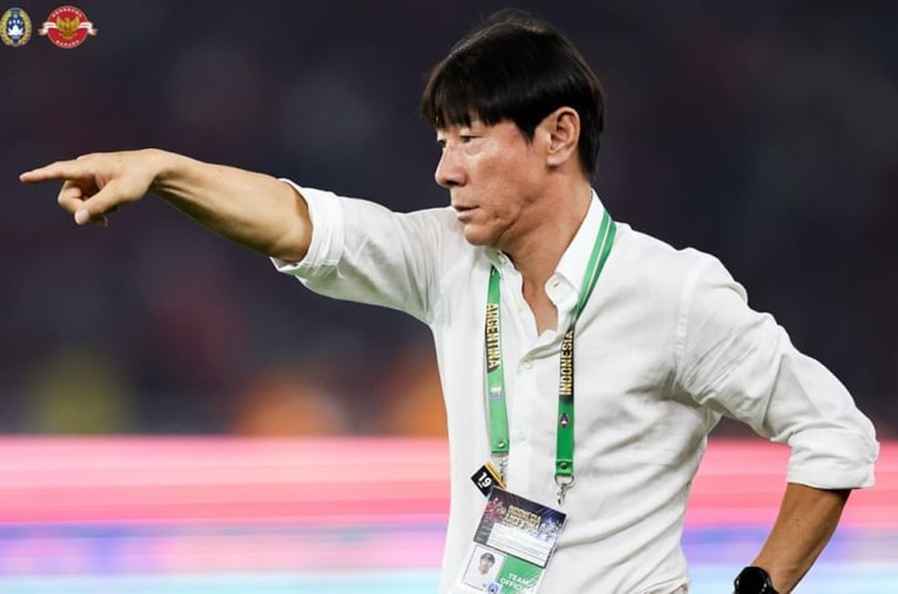 HLV Shin Tae-yong mơ đưa Indonesia dự World Cup 2026 - Ảnh 1.