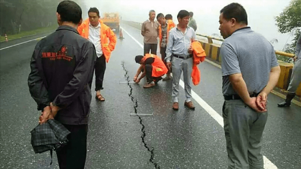 Người Trung Quốc ca thán: lô cốt thường trực trên 6 triệu km cao tốc của ta, vì sao đường của người Nhật lúc nào cũng như mới - Ảnh 6.