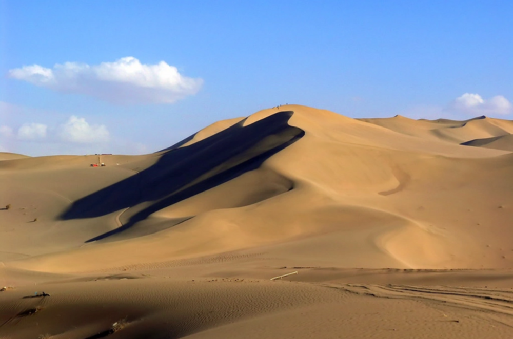 Cách Trung Quốc phủ xanh sa mạc Biển tử thần rộng 330.000km2 - Ảnh 2.