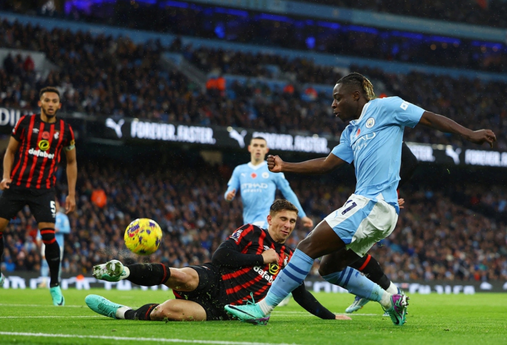 Jeremy Doku - Sát thủ bóng tối của Man City - Ảnh 3.