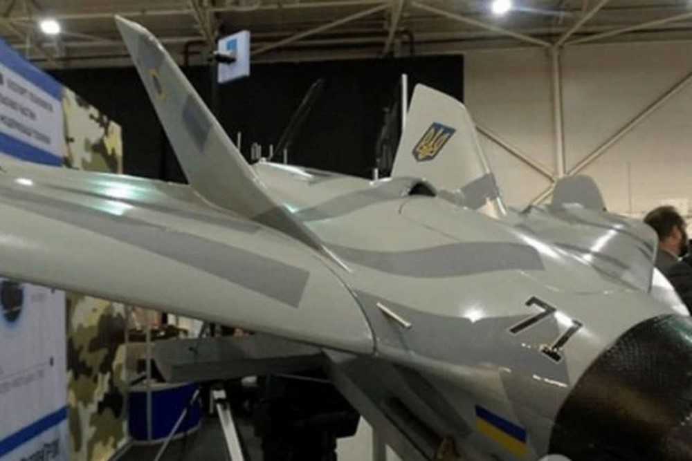 Ukraine sao chép máy bay không người lái cảm tử Shahed-136 của Iran? - Ảnh 1.