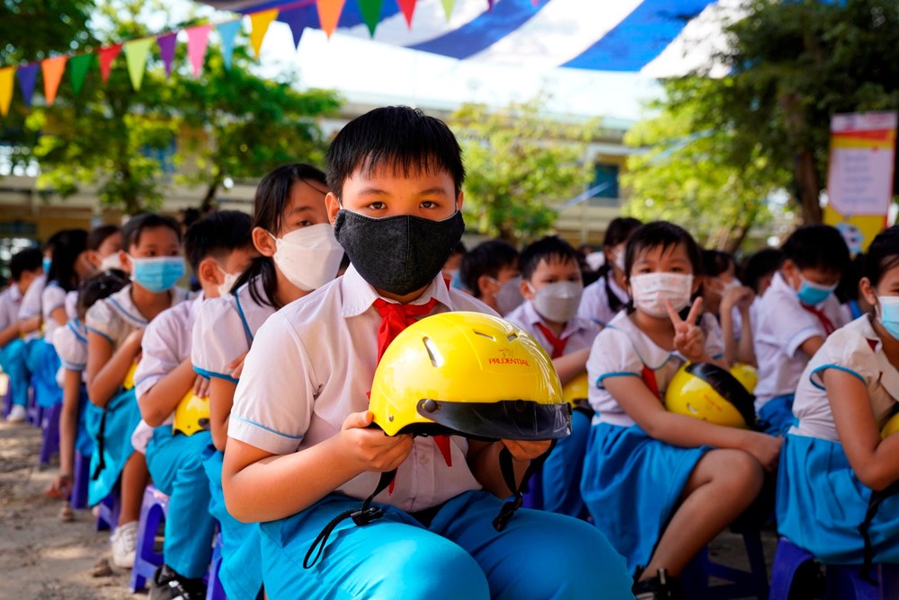 “Bạn đồng hành” kiến tạo đường đến trường an toàn cho 13.000+ học sinh: Để hành trình tiếp thu tri thức không còn rình rập hiểm nguy - Ảnh 4.