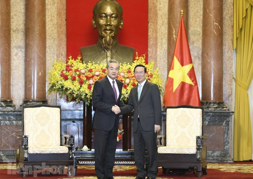 Chủ tịch nước Võ Văn Thưởng tiếp Bộ trưởng Ngoại giao Trung Quốc Vương Nghị - Ảnh 1.