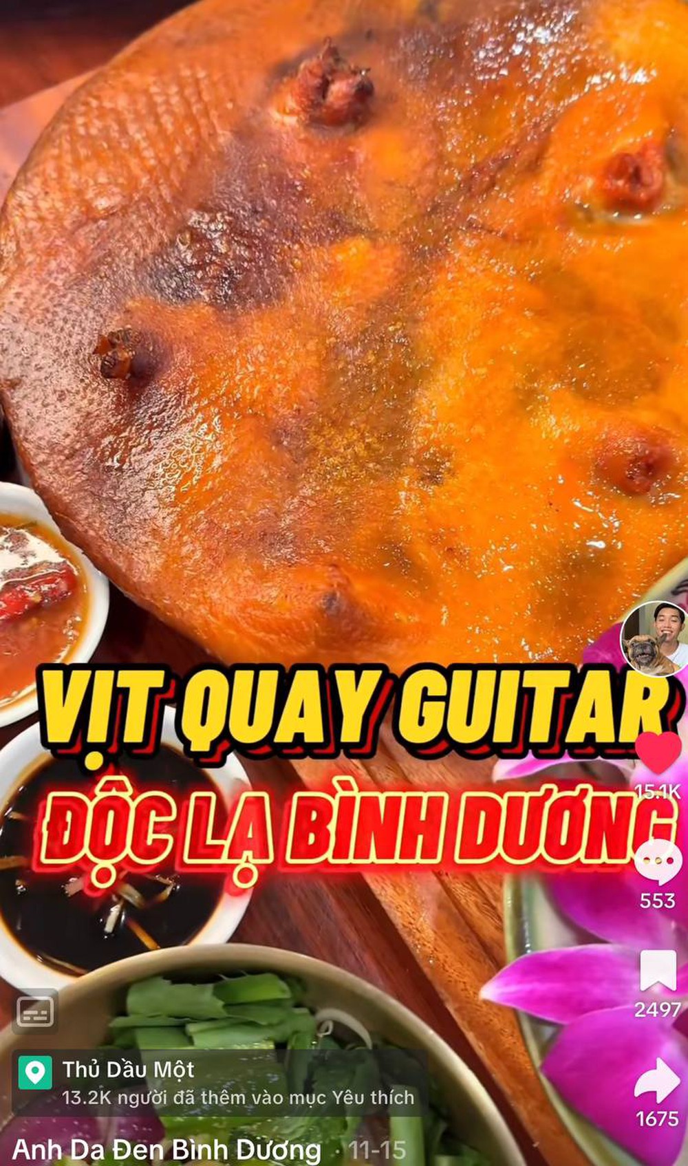 Xuất hiện món vịt quay đàn ghi - ta độc lạ tại Bình Dương, từ tên gọi đến giá bán đều gây tranh cãi - Ảnh 1.