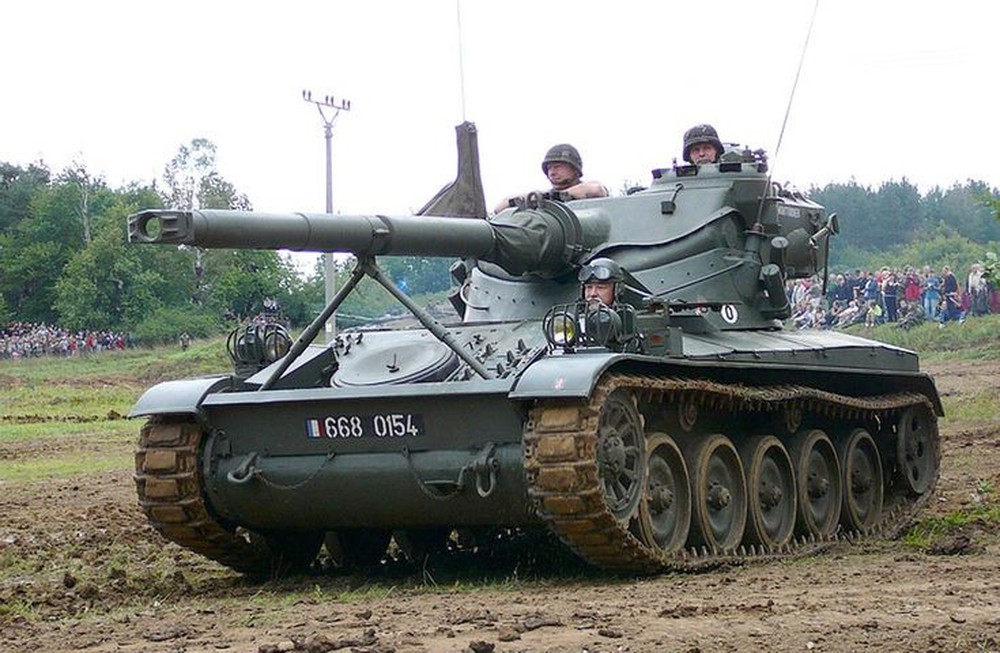 Vì sao Pháp bất ngờ nhớ tới xe tăng AMX-13? - Ảnh 1.