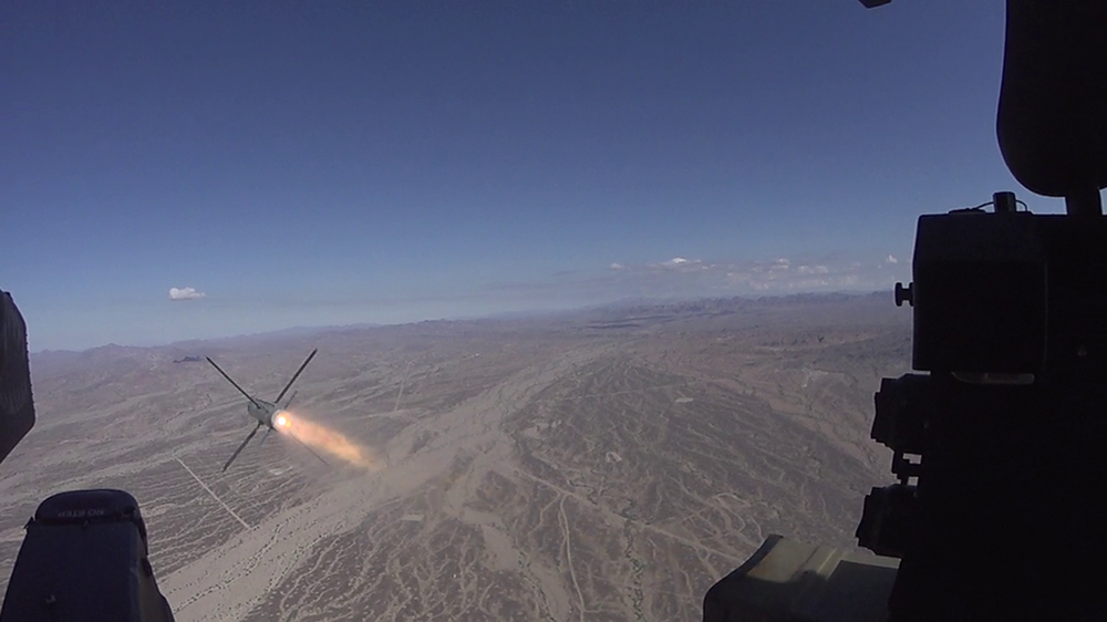 Trực thăng Apache Mỹ mạnh vượt trội nhờ tên lửa Spike NLOS Israel - Ảnh 8.