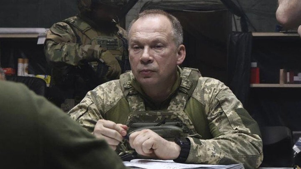 Tư lệnh lục quân Ukraine: Nga đang phản công trên khắp các mặt trận - Ảnh 1.