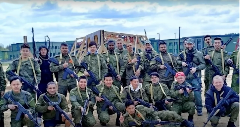 Hàng trăm chiến binh Gurkha khét tiếng đang chiến đấu cho Nga ở Ukraine là ai? - Ảnh 1.