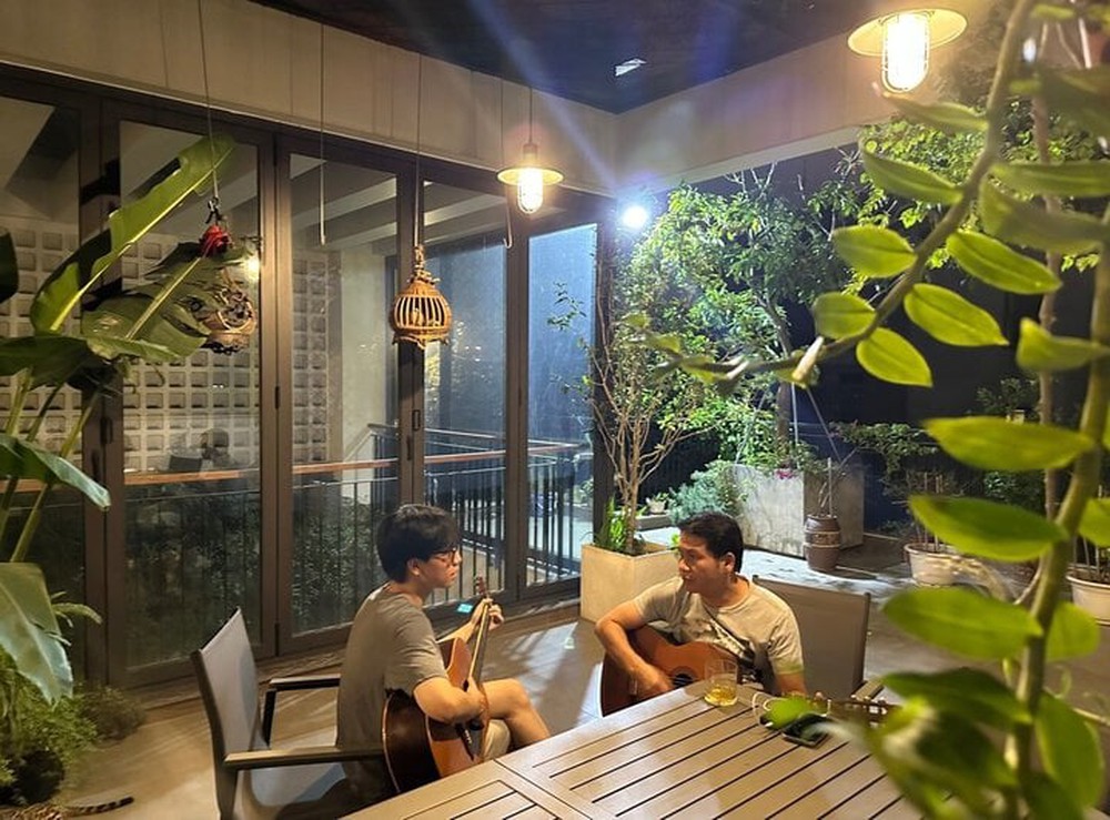 Biệt thự rợp b&oacute;ng c&acirc;y xanh của &ocirc;ng ho&agrave;ng nhạc đỏ Trọng Tấn - Ảnh 3.