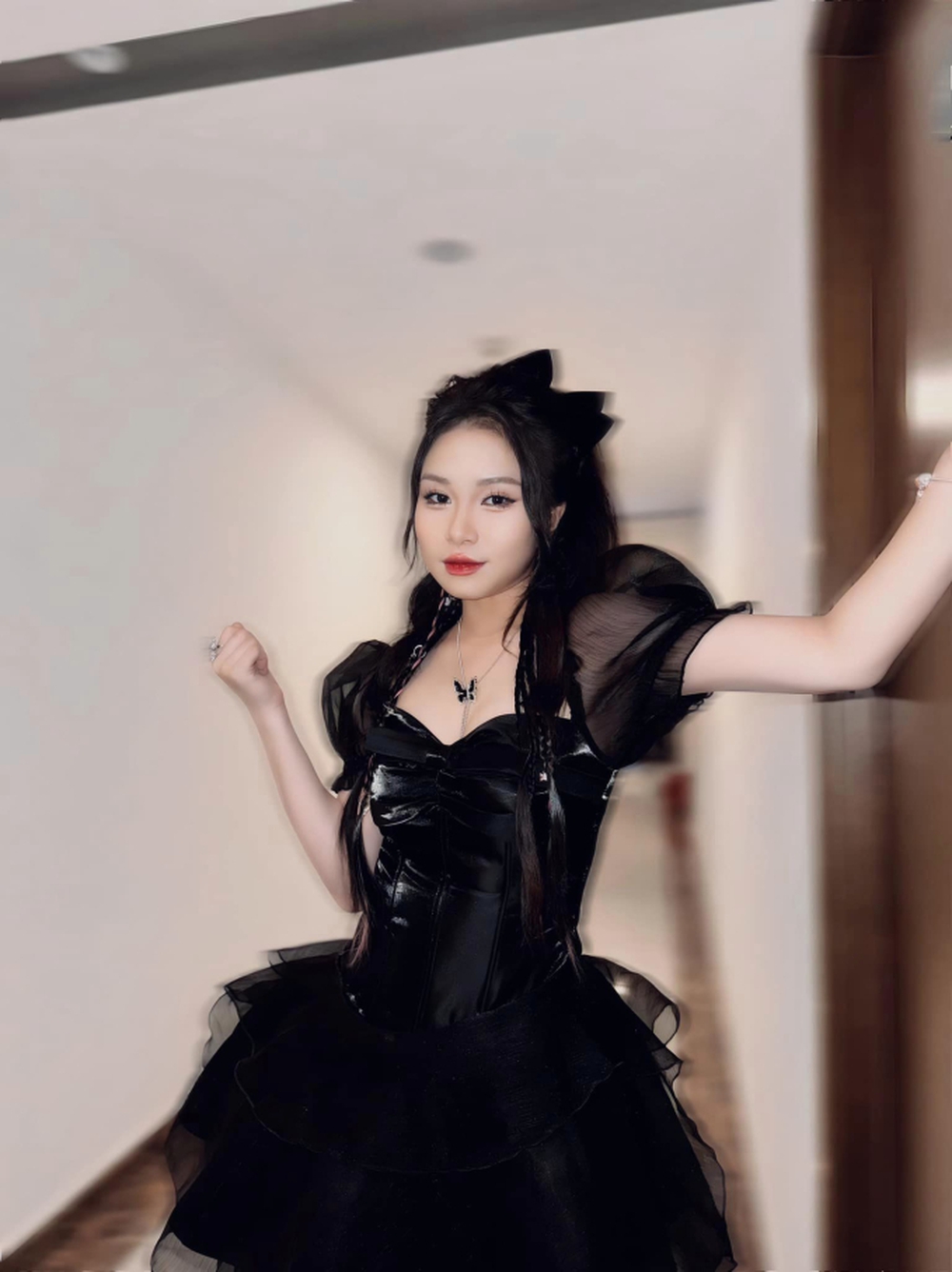 Mây Bae là ai mà có đến 2,2 triệu người theo dõi trên Tóp Tóp? - Ảnh 1.