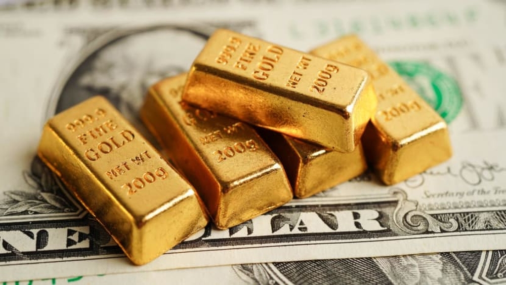 Giá vàng được dự báo tăng vọt trong năm 2024, do đâu? - Ảnh 1.