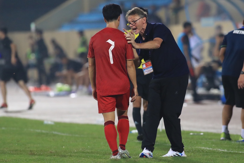 Asian Cup: Ngày Công Phượng khiến tuyển Iraq giật mình và cảnh buồn khó tránh sau 5 năm - Ảnh 4.