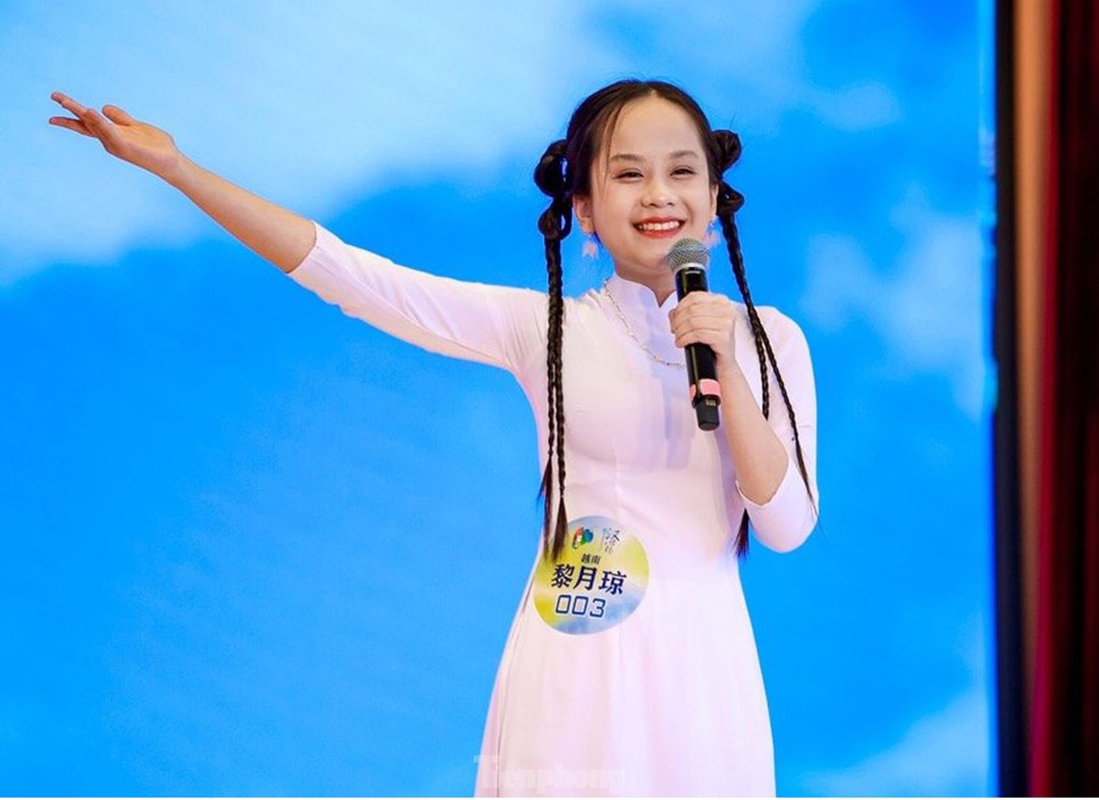 Nữ sinh phát biểu tại cuộc gặp gỡ nhân sĩ hữu nghị và thế hệ trẻ hai nước Việt Nam - Trung Quốc là ai? - Ảnh 3.