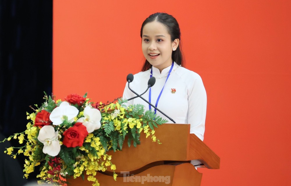 Nữ sinh phát biểu tại cuộc gặp gỡ nhân sĩ hữu nghị và thế hệ trẻ hai nước Việt Nam - Trung Quốc là ai? - Ảnh 2.