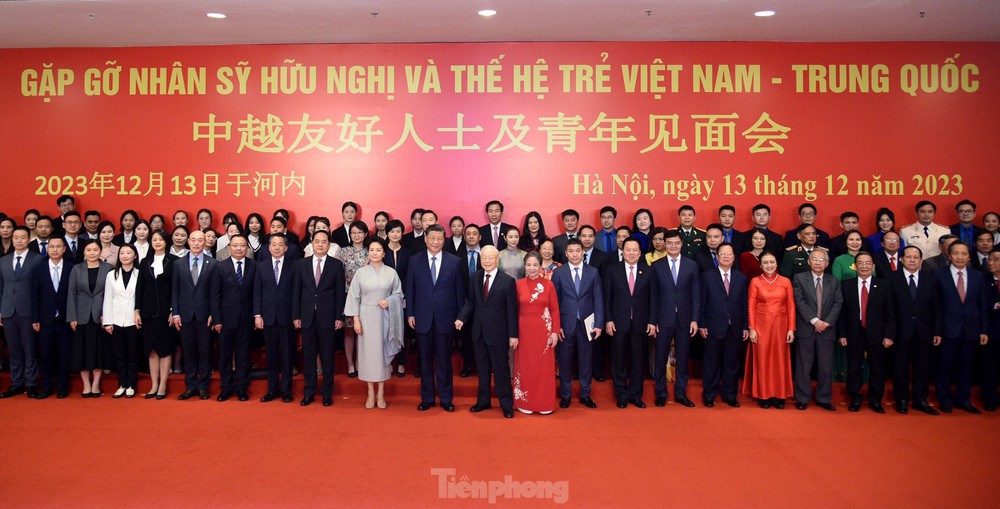 Nữ sinh phát biểu tại cuộc gặp gỡ nhân sĩ hữu nghị và thế hệ trẻ hai nước Việt Nam - Trung Quốc là ai? - Ảnh 1.