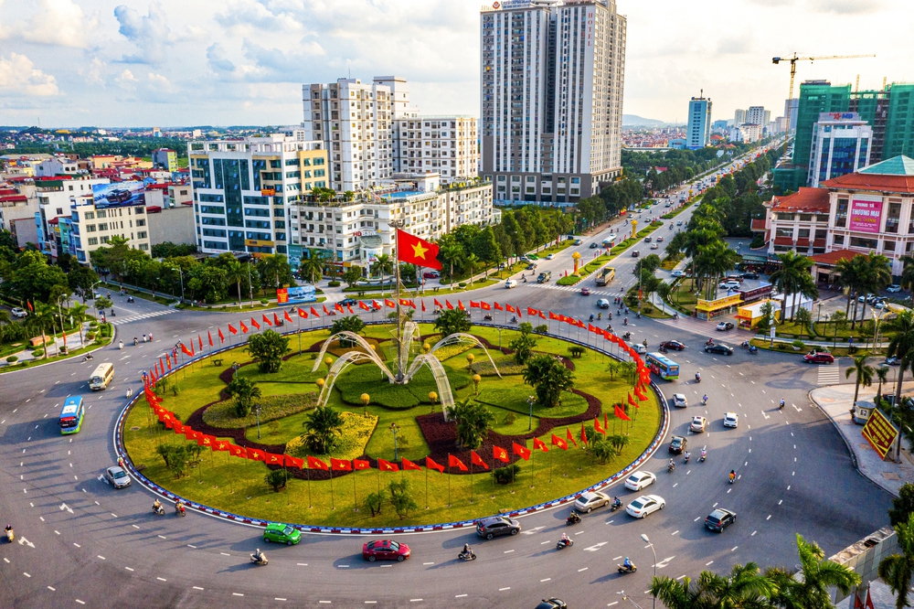 Tỉnh nhỏ nhất, giàu có hàng đầu Việt Nam sẽ có đường sắt đô thị, tàu điện ngầm và 2 cao tốc mới? - Ảnh 1.