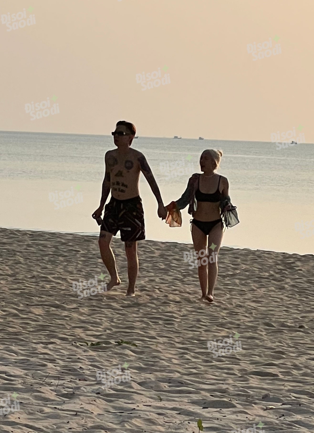 ĐỘC QUYỀN ảnh và clip: Tóm gọn Phương Ly - Andree hẹn hò, hôn nhau trên bãi biển Phú Quốc - Ảnh 1.