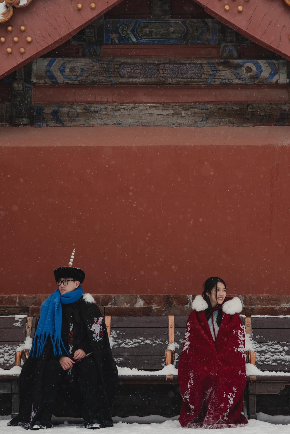 Du khách Việt may mắn được săn tuyết rơi đầu mùa đẹp như phim ở Tử Cấm Thành (Trung Quốc) - Ảnh 17.
