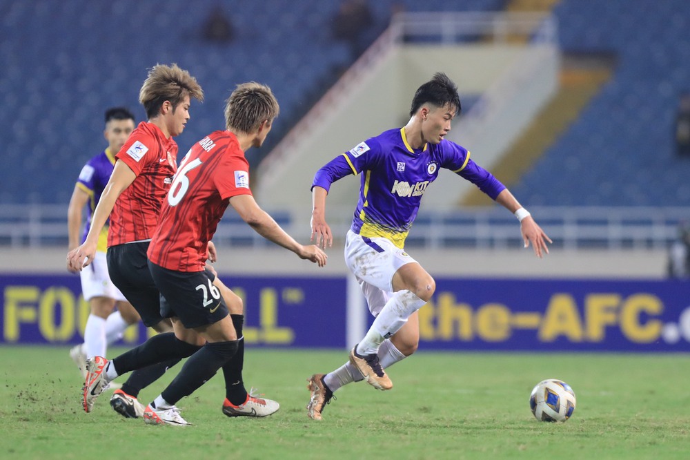 Vừa thua đau Hà Nội FC, đội bóng Nhật bất ngờ lọt vào bán kết cúp thế giới, thách thức Man City - Ảnh 1.