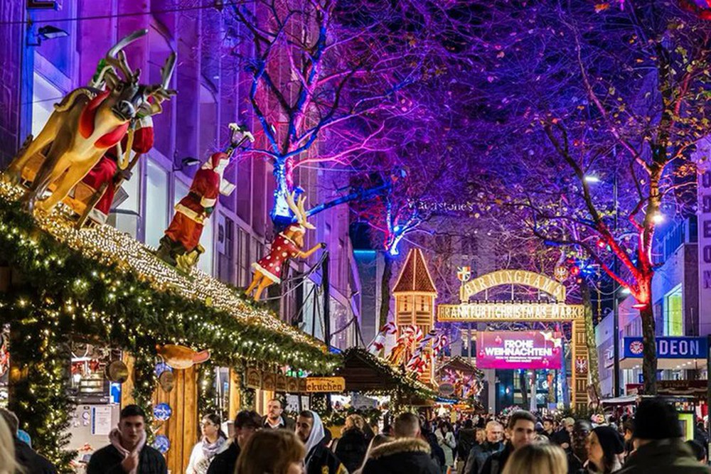 Những khu chợ Giáng sinh đẹp nhất châu Âu - Ảnh 10.