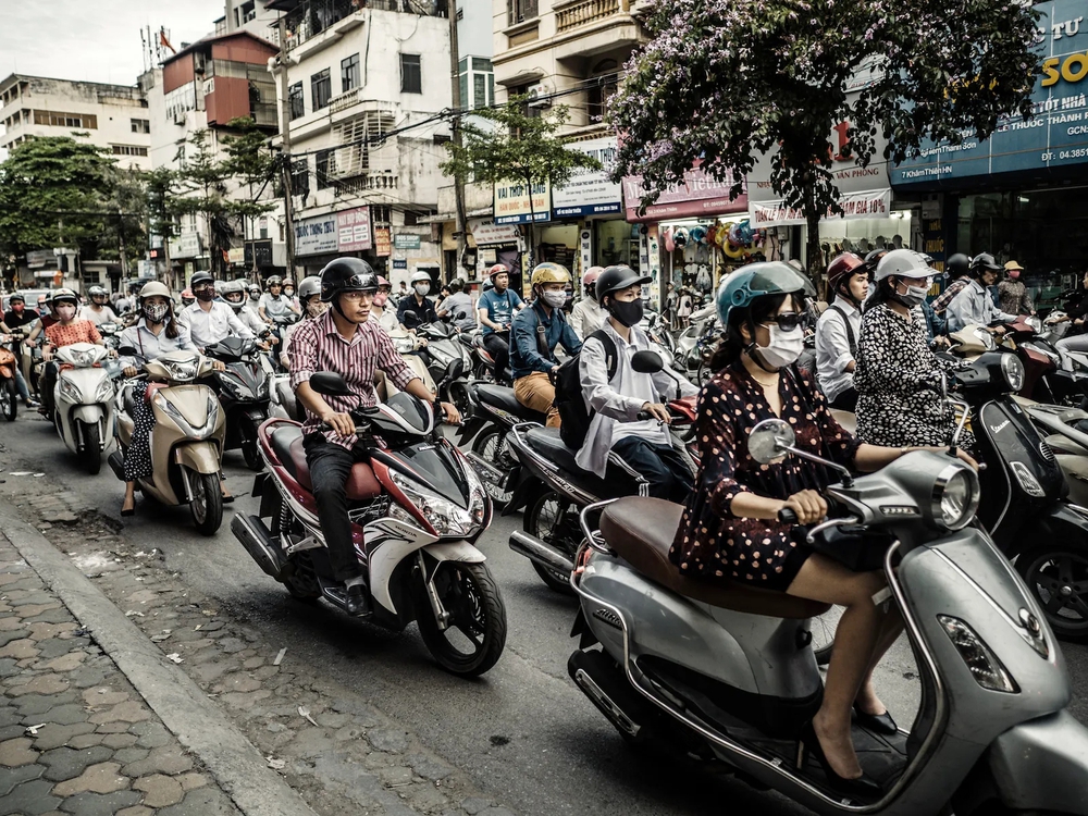 Việt Nam phá đảo về tiêu thụ xe trong ĐNÁ năm 2023: Nhiều gấp 30 lần Singapore, vượt xa Indonesia, Thái Lan - Ảnh 3.