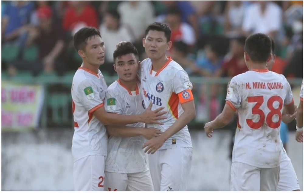 “Chất V-League” giúp Đà Nẵng tỏ ra vượt trội ở giải hạng Nhất - Ảnh 1.