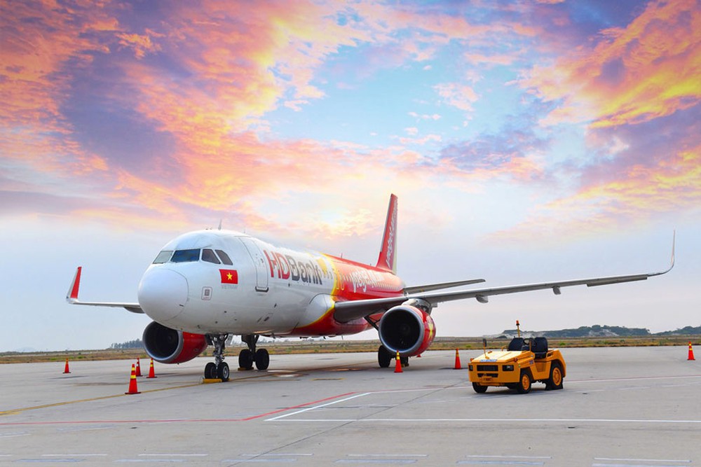 Quyết đấu trên bầu trời, hãng hàng không có mức giá vé hấp dẫn nhất Việt Nam đang đặt mua 300 máy bay - Ảnh 1.