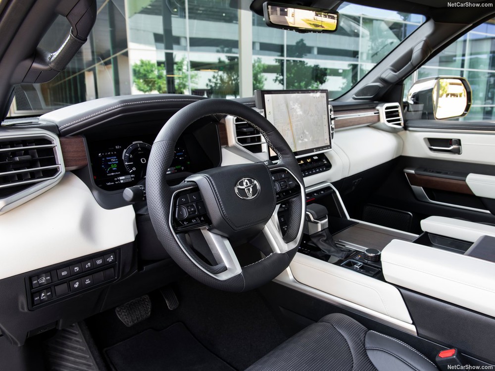 Đại lý tư nhân chào bán Toyota Sequoia giá hơn 7 tỷ: SUV full-size phổ thông nhưng đắt hơn GLS và X7 tại Việt Nam - Ảnh 10.