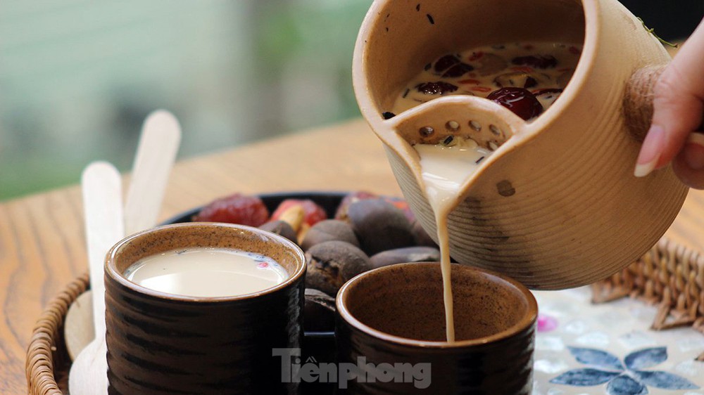 Trà sữa nướng kiểu Vân Nam, món đồ uống mê hoặc giới trẻ ngày lạnh - Ảnh 6.