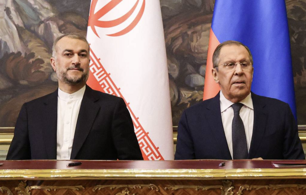 Nga, Iran ký tuyên bố chống lệnh trừng phạt của Mỹ - Ảnh 1.