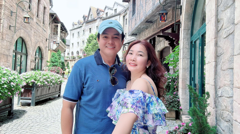 Nam thần đình đám màn ảnh Việt cưới vợ là fan kém 8 tuổi, U50 chưa có con vẫn ngọt ngào như mới yêu - Ảnh 5.