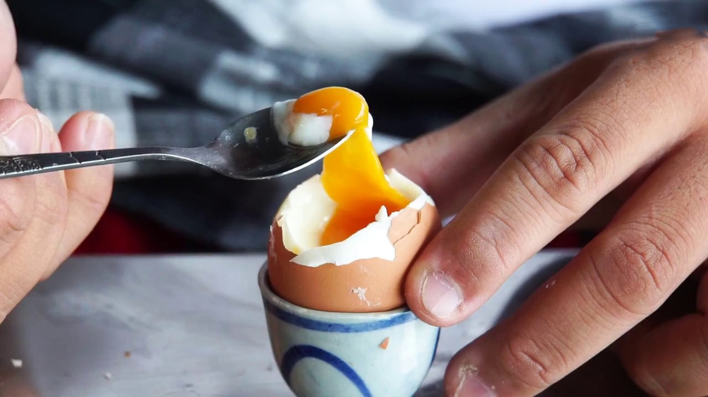MXH rủ nhau ăn 9 quả trứng gà mỗi ngày để giảm 5-8kg: Ăn nhiều trứng sẽ khiến cơ thể thay đổi ra sao? - Ảnh 3.