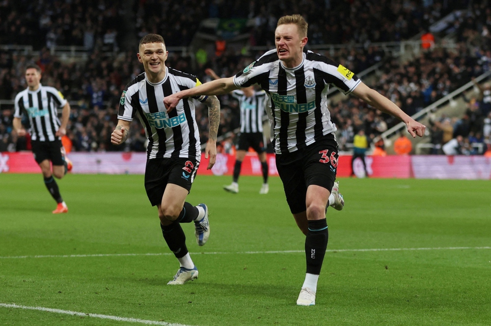 Kết quả bóng đá hôm nay 1/2: Newcastle hẹn MU ở chung kết League Cup - Ảnh 1.