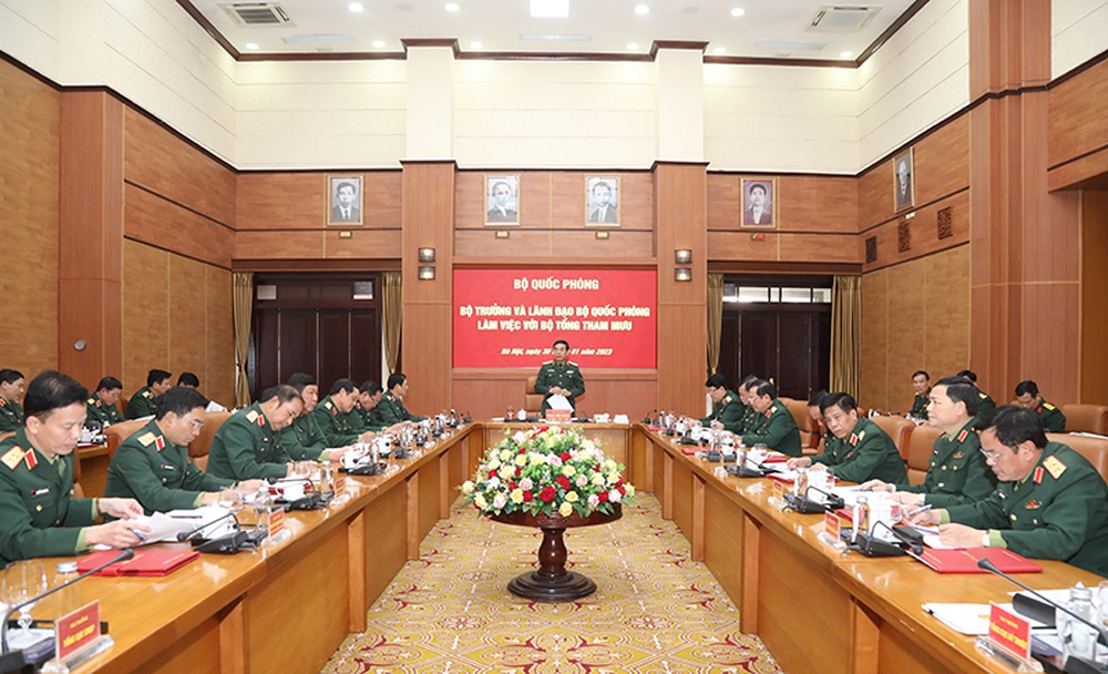 Yêu cầu triển khai hiệu quả Nghị quyết 05-NQ/TW của Bộ Chính trị về tổ chức Quân đội - Ảnh 1.