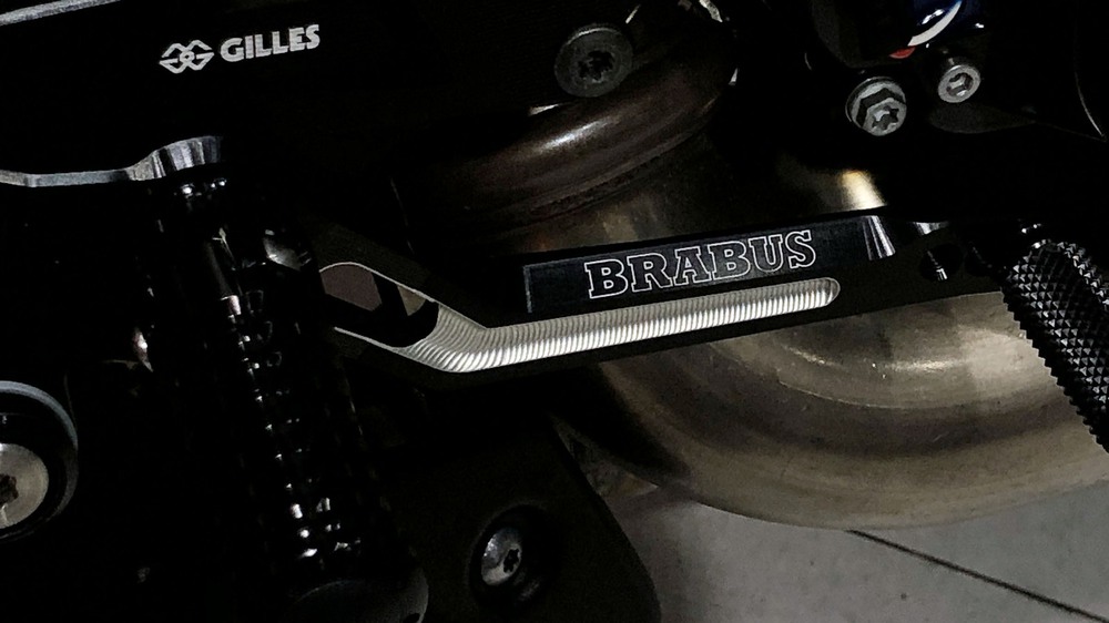 Thế giới 2 bánh: KTM Brabus 1300R xuất hiện tại Hà Nội, giá 2,2 tỷ đồng vẫn giữ nguyên - Ảnh 8.