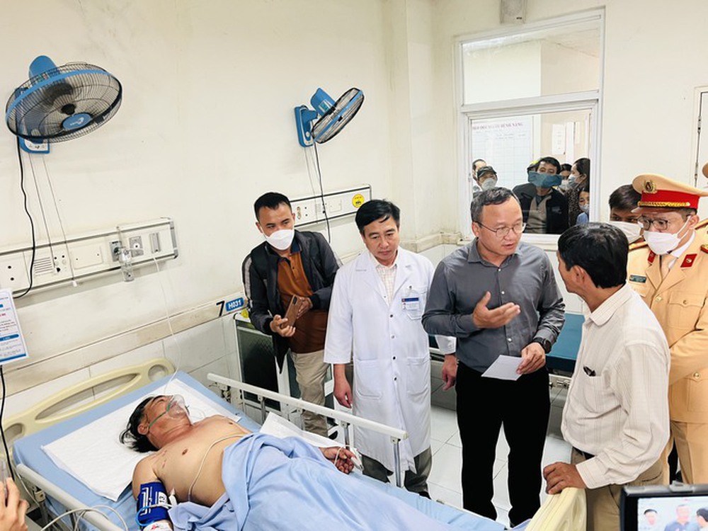 Tốc độ xe khách trong vụ tai nạn 8 người chết ở Quảng Nam là 73 km/giờ - Ảnh 1.