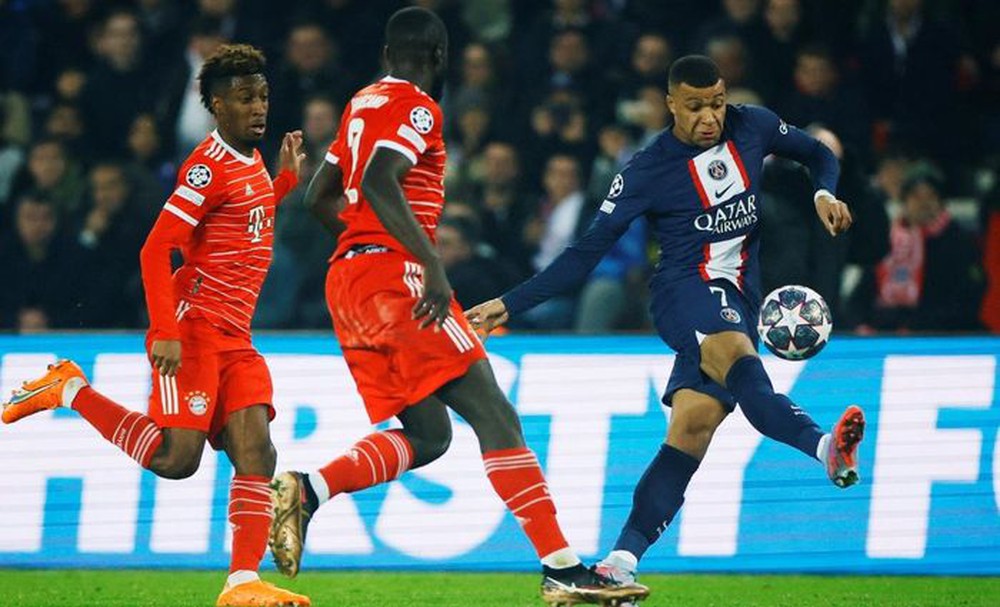 Mbappe 2 lần bị từ chối bàn thắng, PSG ‘khóc hận’ trước Bayern