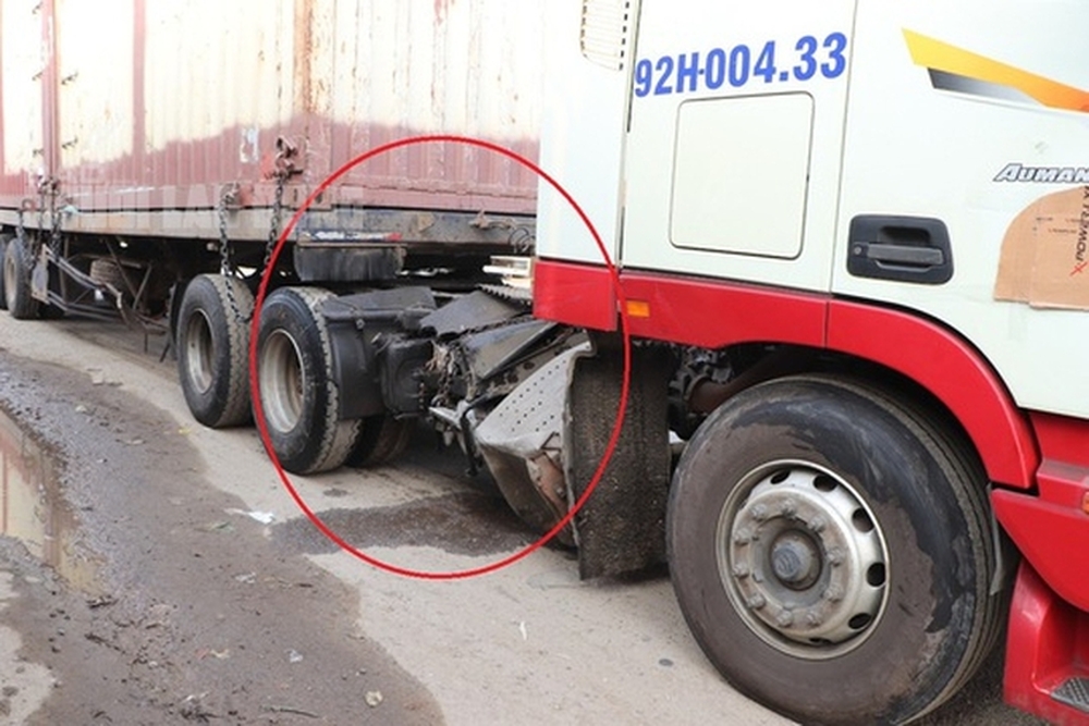 Tai nạn thảm khốc ở Quảng Nam: Tài xế xe container khai gì? - Ảnh 2.