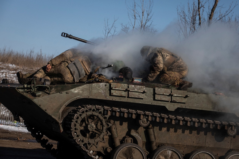 Phá vỡ cấm kỵ hỗ trợ vũ khí Ukraine: Mỹ sẽ tiếp tục nói không rồi lại gật đầu? - Ảnh 1.