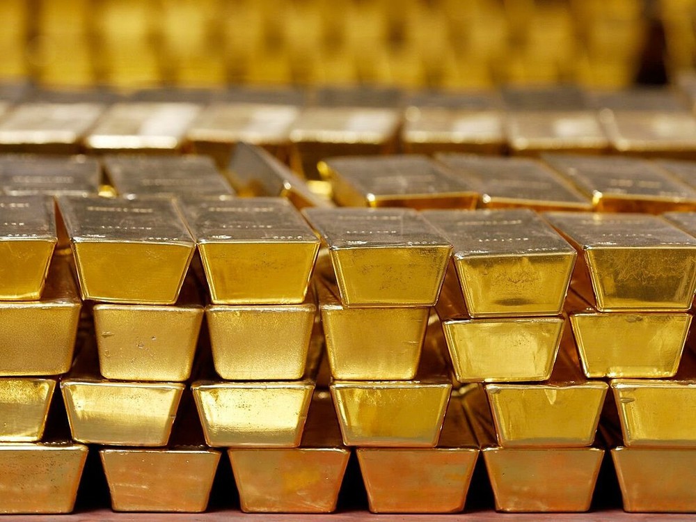 Một ông lớn vừa quay trở lại mua gom 3,9 tấn vàng, đang nắm giữ trữ lượng khủng hơn 355 tấn - Ảnh 1.