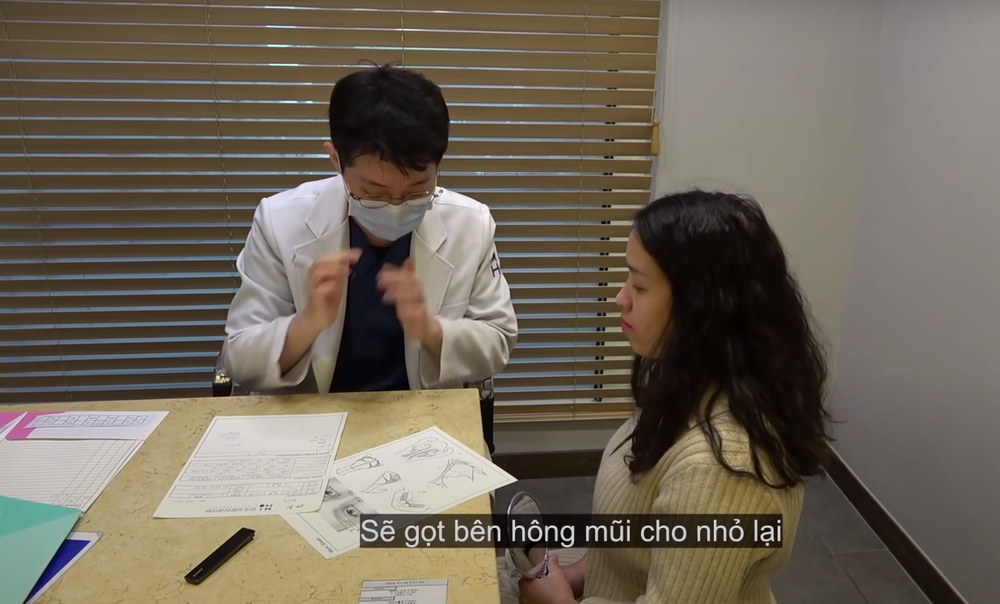 Hàng loạt Youtuber nội trợ sau khi nổi tiếng đều biết đầu tư về nhan sắc hơn, bắt đầu tham gia công cuộc ‘trùng tu’ bằng dao kéo
