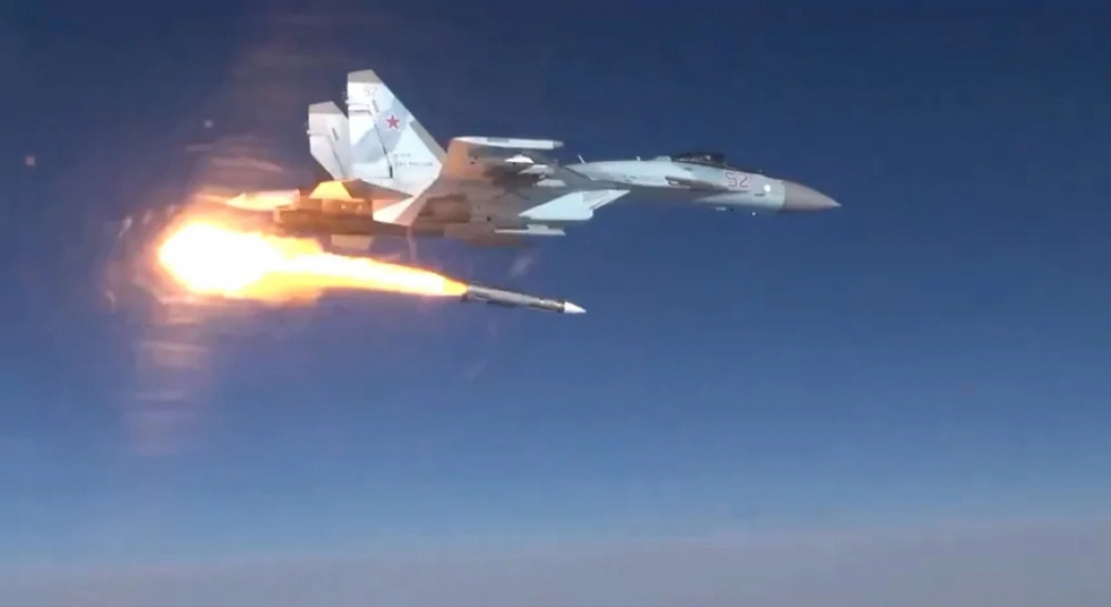 Nga tuyên bố tấn công vào các cơ sở sản xuất nhiên liệu và đạn dược cho Ukraine - Ảnh 1.