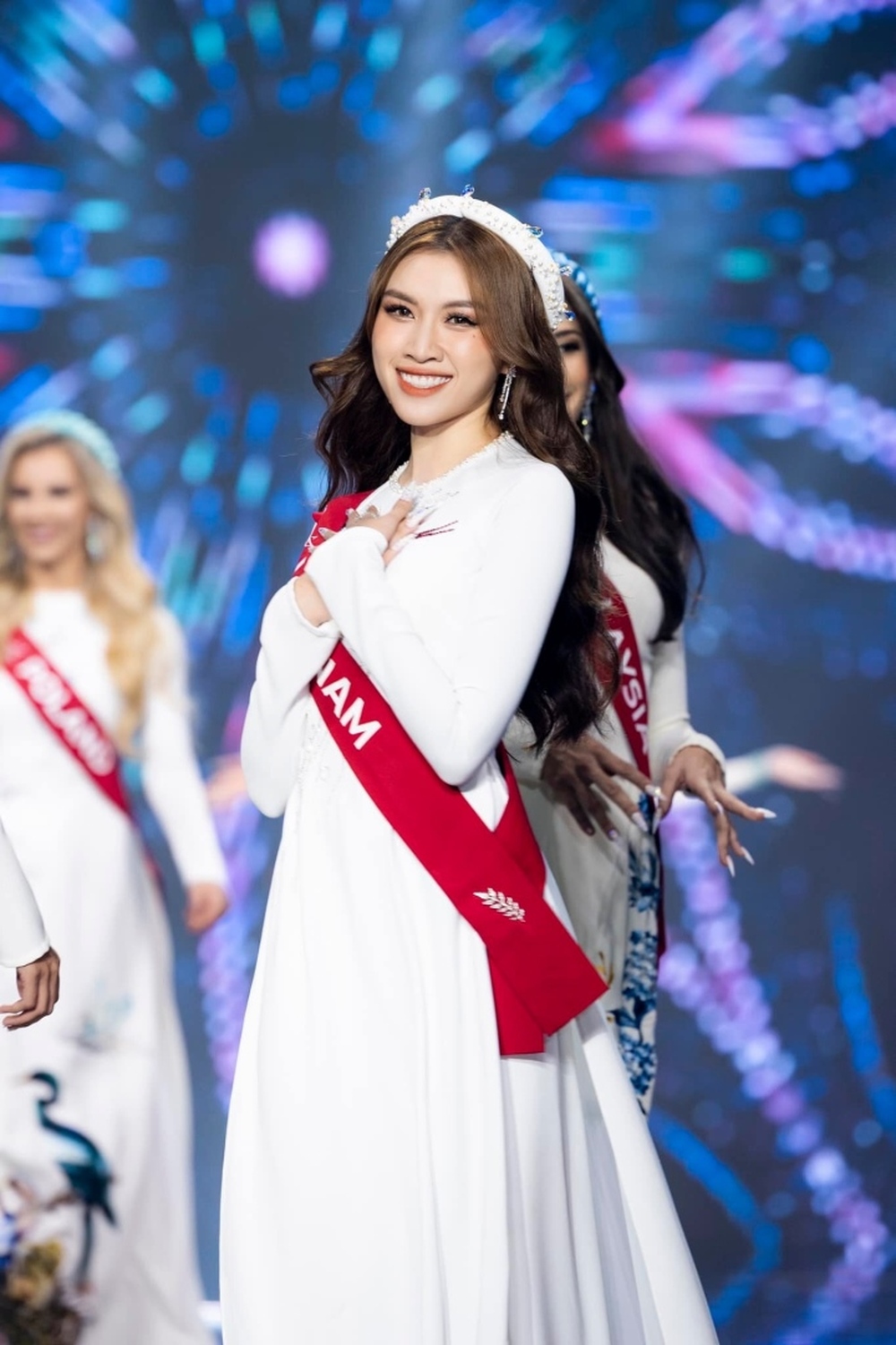 Trượt Top 10 Miss Charm 2023, Thanh Thanh Huyền vẫn vô cùng hạnh phúc - Ảnh 1.