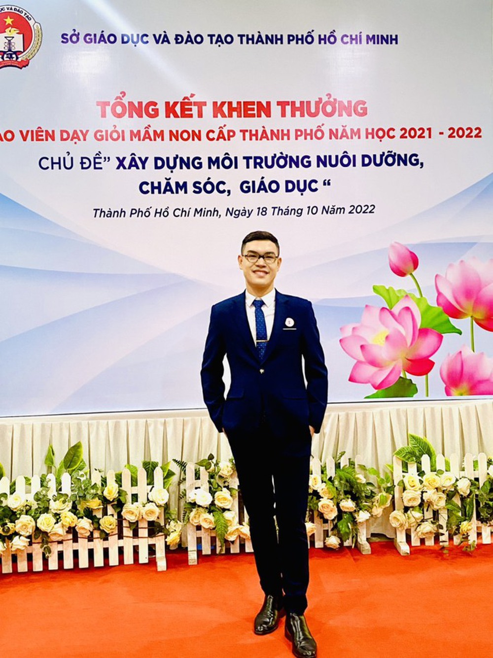 Thầy giáo mầm non từng bị định kiến, xì xào và thành quả ngọt ngào - Ảnh 1.