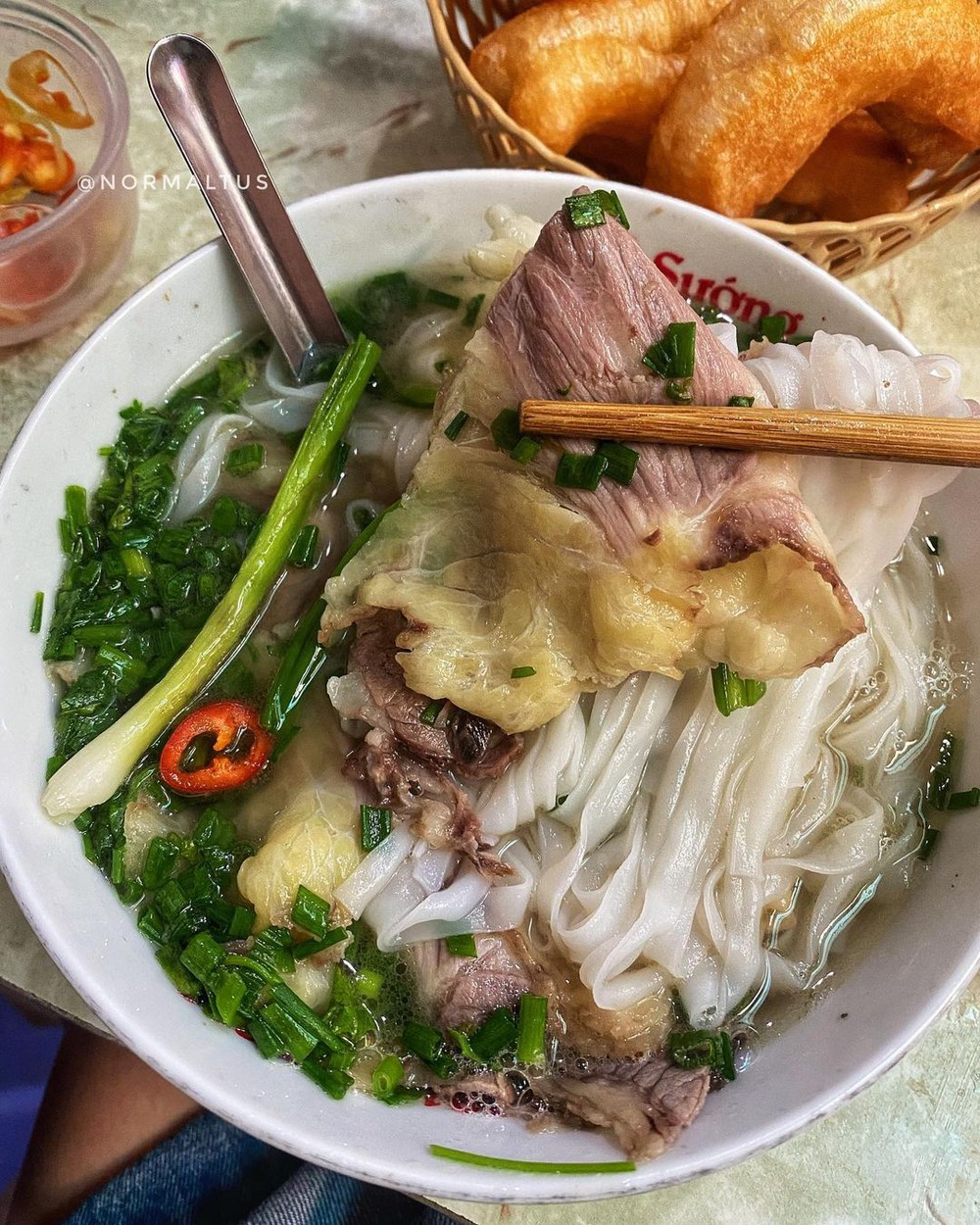 Những quán phở độc lạ từ tên gọi, topping đến cách ăn ở Hà thành